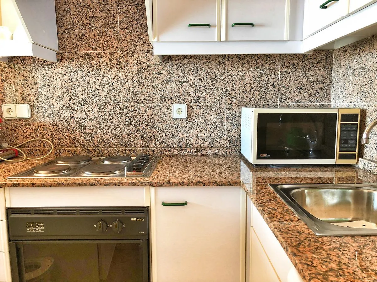 Rentalmar Paradis 살루 0*,