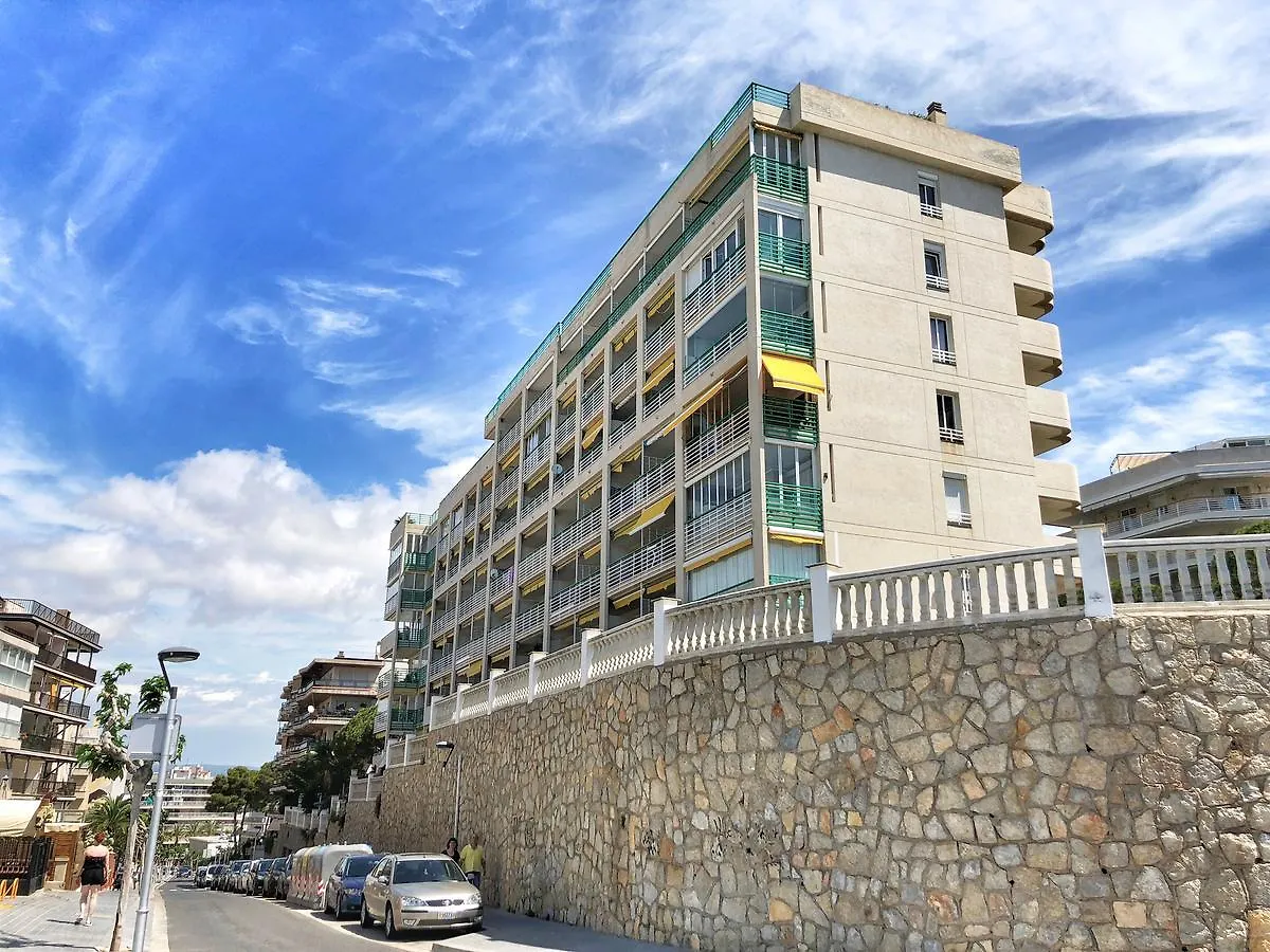 Rentalmar Paradis 살루 아파트